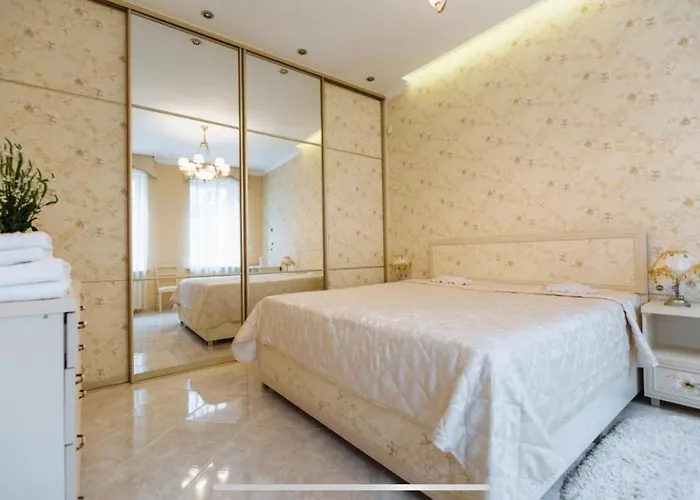 Central Lviv House