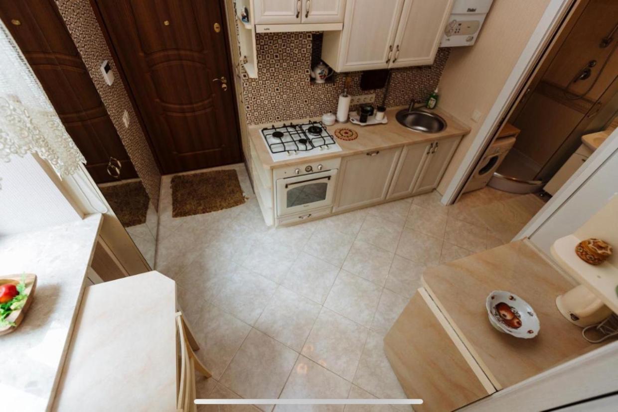 House Apartment *